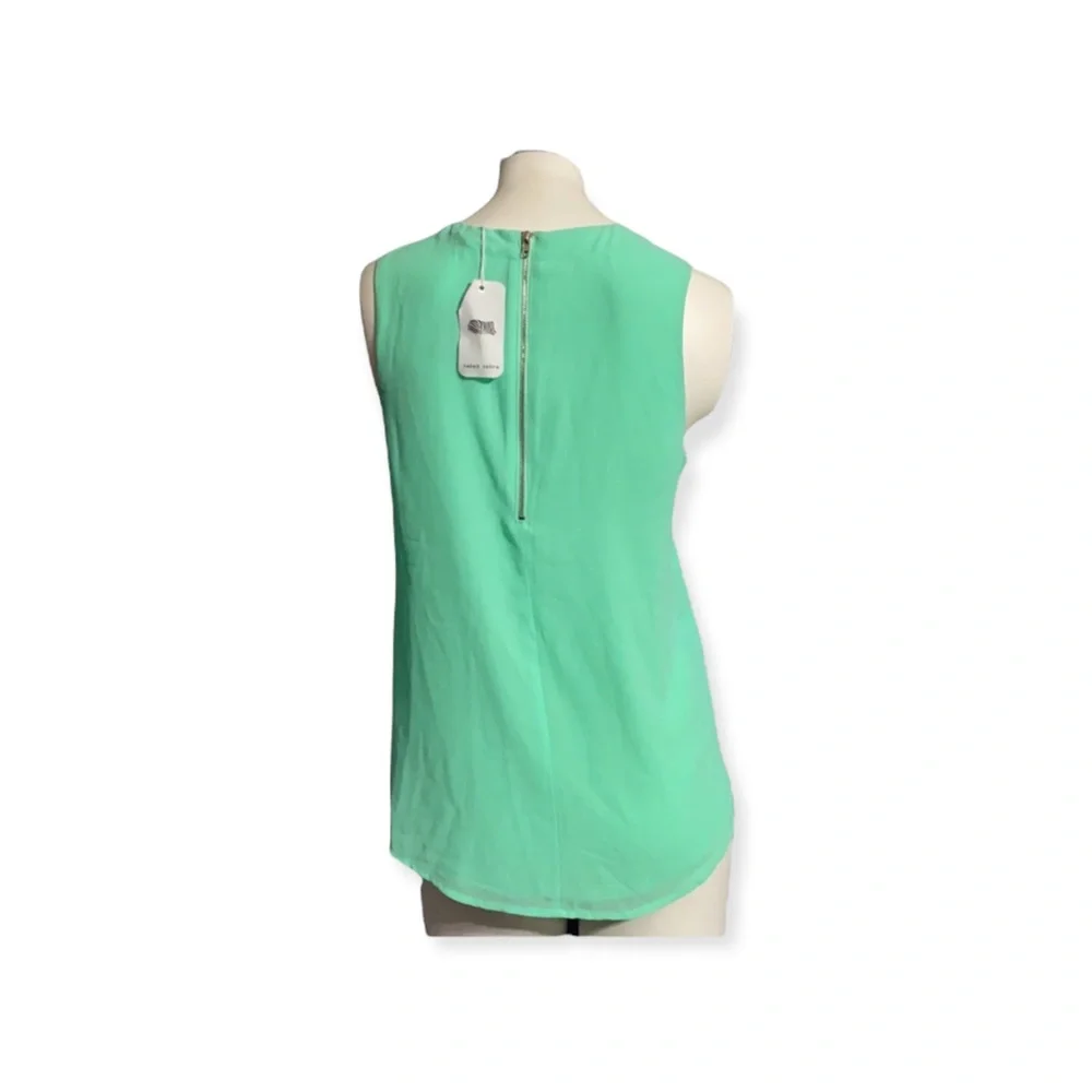 NWT Naked Zebra top - Picture 4 of 5